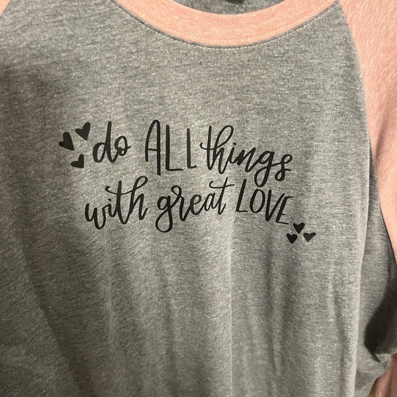 NEW w/o tags jersey style shirt - GREAT FOR VALENTINES DAY!! - Picture 2 of 4